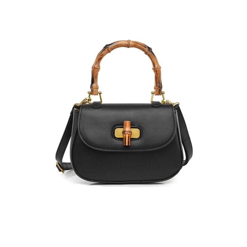 Bolsa Feminina com Alça de Bambu